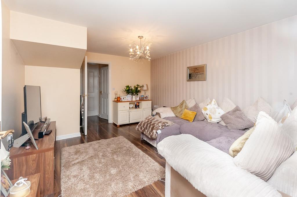 Kerridge Drive, Warrington, WA1 3 bed townhouse £200,000