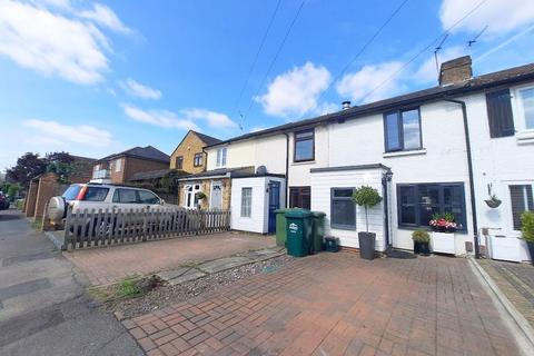 13 Staveley Road, Ashford, TW15 1TF