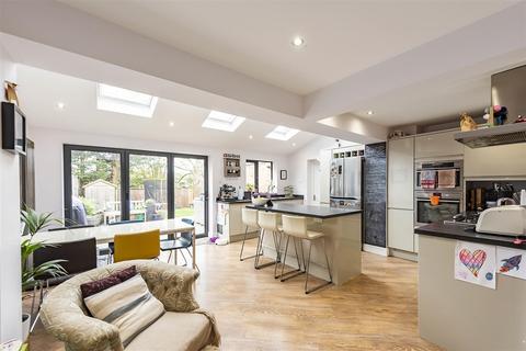10 Barrons Row, Harpenden, AL5 1SD