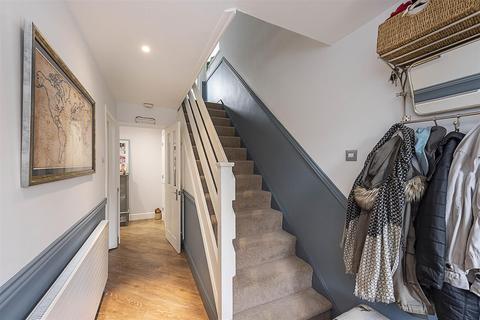 10 Barrons Row, Harpenden, AL5 1SD