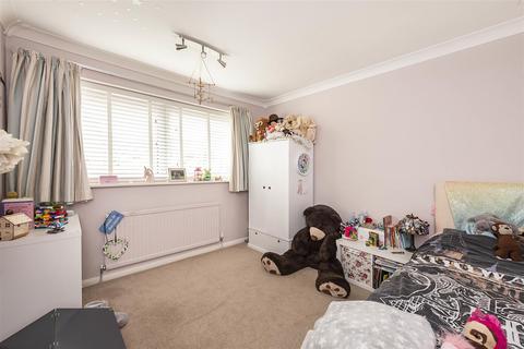 10 Barrons Row, Harpenden, AL5 1SD