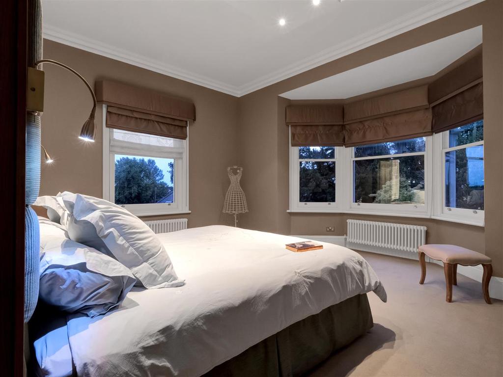 Main Bedroom-interior22.jpg