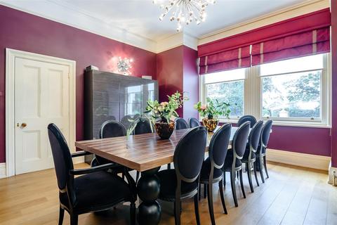 Monktons The Street, Mortimer, Reading, RG7 3PE