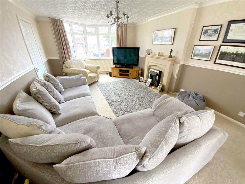 Middlethorpe Road, Cleethorpes, North East Lincolnshire 3 bed semi