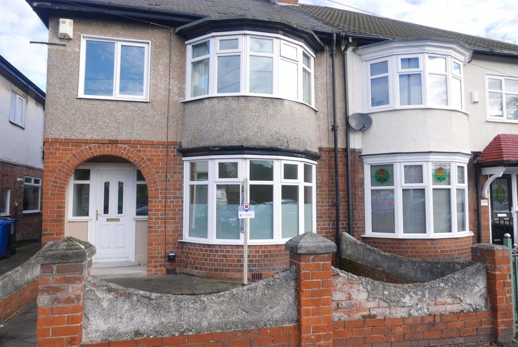 315 Chanterlands Avenue, Hull, HU5 4DY 3 bed semidetached house £650 pcm (£150 pw)