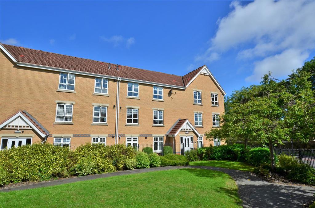 Wearhead Drive, Eden Vale, Sunderland 2 bed apartment £70,000