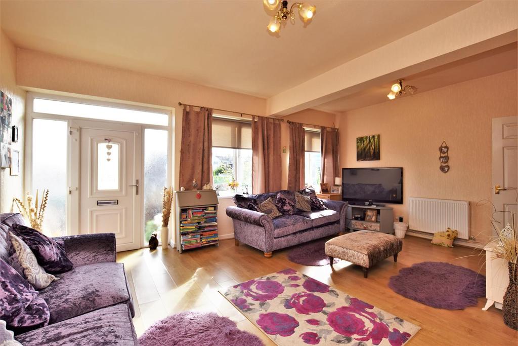 Friars Lane, BarrowInFurness 4 bed end of terrace house £199,950