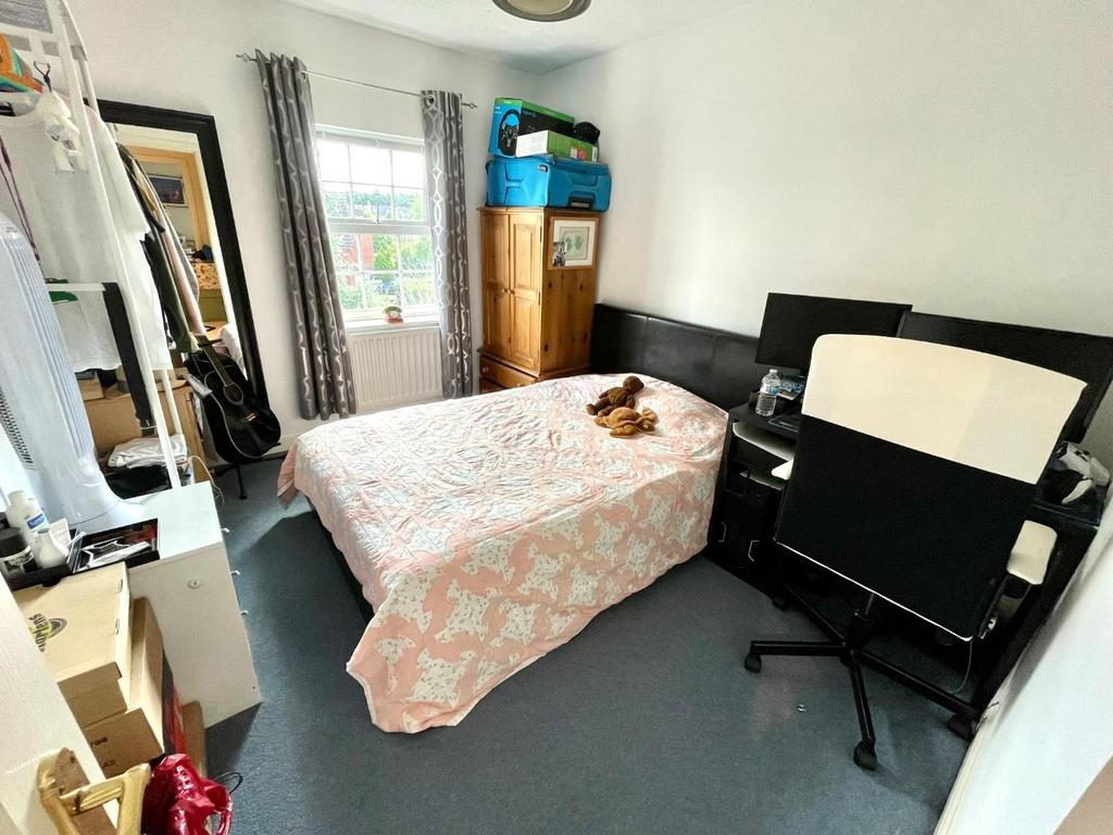 Bedroom 3.jpg