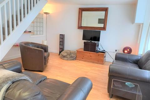 6 Fore Street, Polruan, Fowey, PL23 1PQ