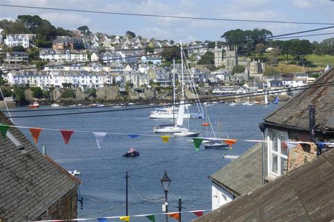 6 Fore Street, Polruan, Fowey, PL23 1PQ