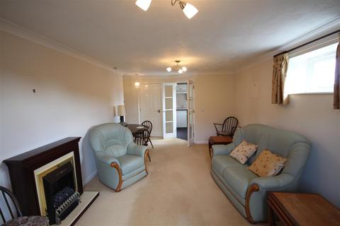 2 bedroom retirement property for sale - London Road, Patcham, Brighton