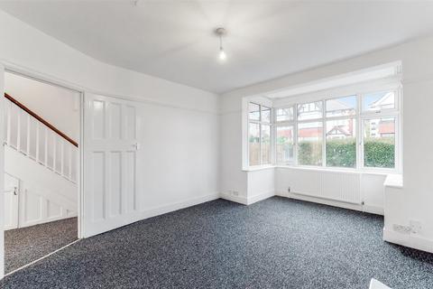 29 Rosslyn Crescent, Wembley, HA9 7PA