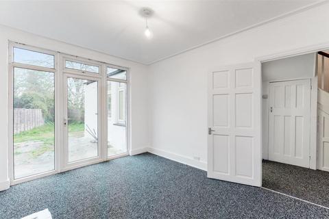 29 Rosslyn Crescent, Wembley, HA9 7PA
