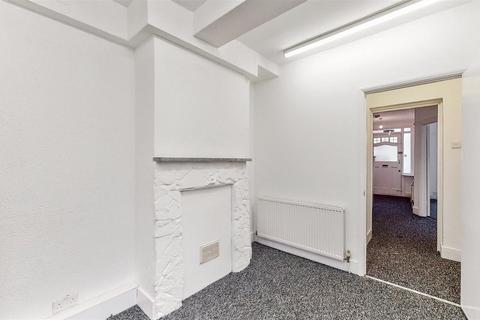 29 Rosslyn Crescent, Wembley, HA9 7PA