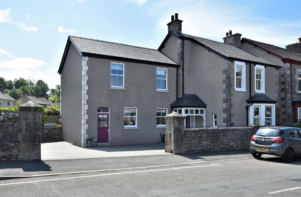 Station Road, DaltonInFurness 5 bed detached house £550,000