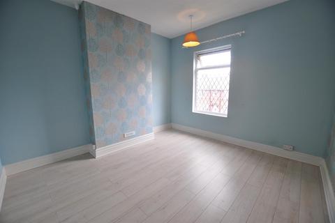 16 Bell End, Rowley Regis, B65 9LX