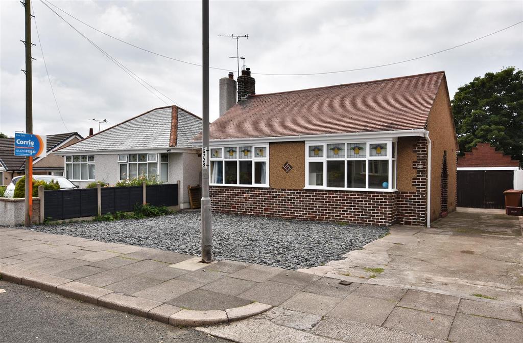 Yarlside Road, BarrowInFurness 2 bed detached bungalow £254,500
