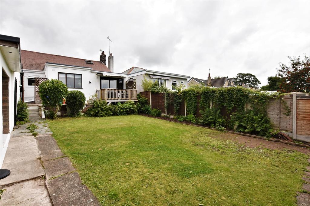 Yarlside Road, BarrowInFurness 2 bed detached bungalow £254,500