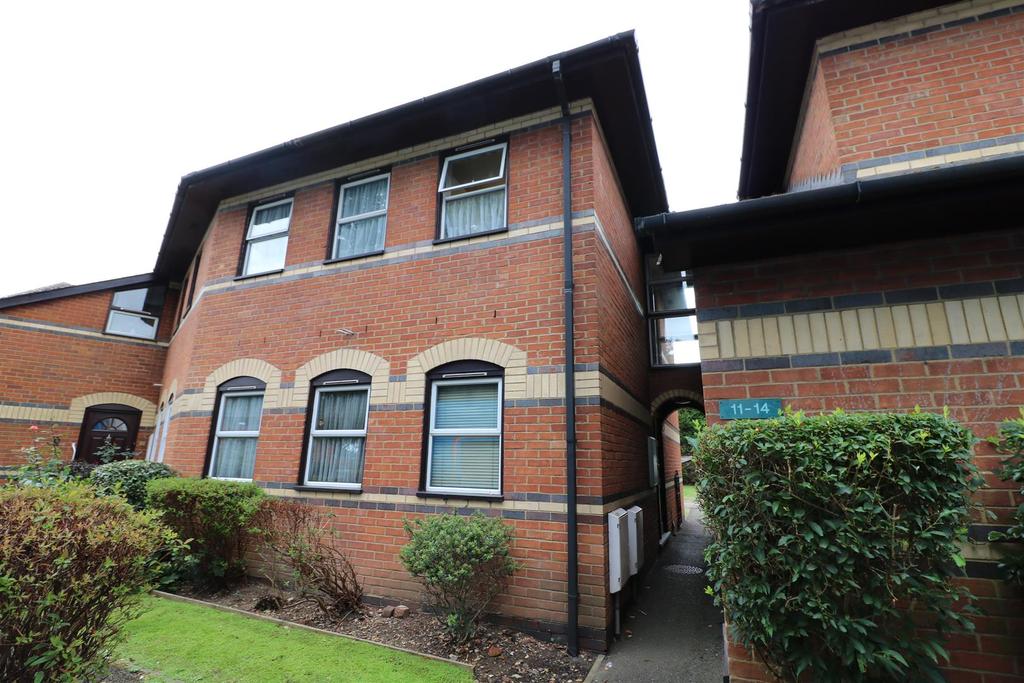 Tilehurst Road, Reading 1 bed retirement property £80,000
