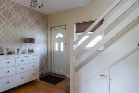 4 Marks Square, Northfleet, Gravesend, DA11 7HU