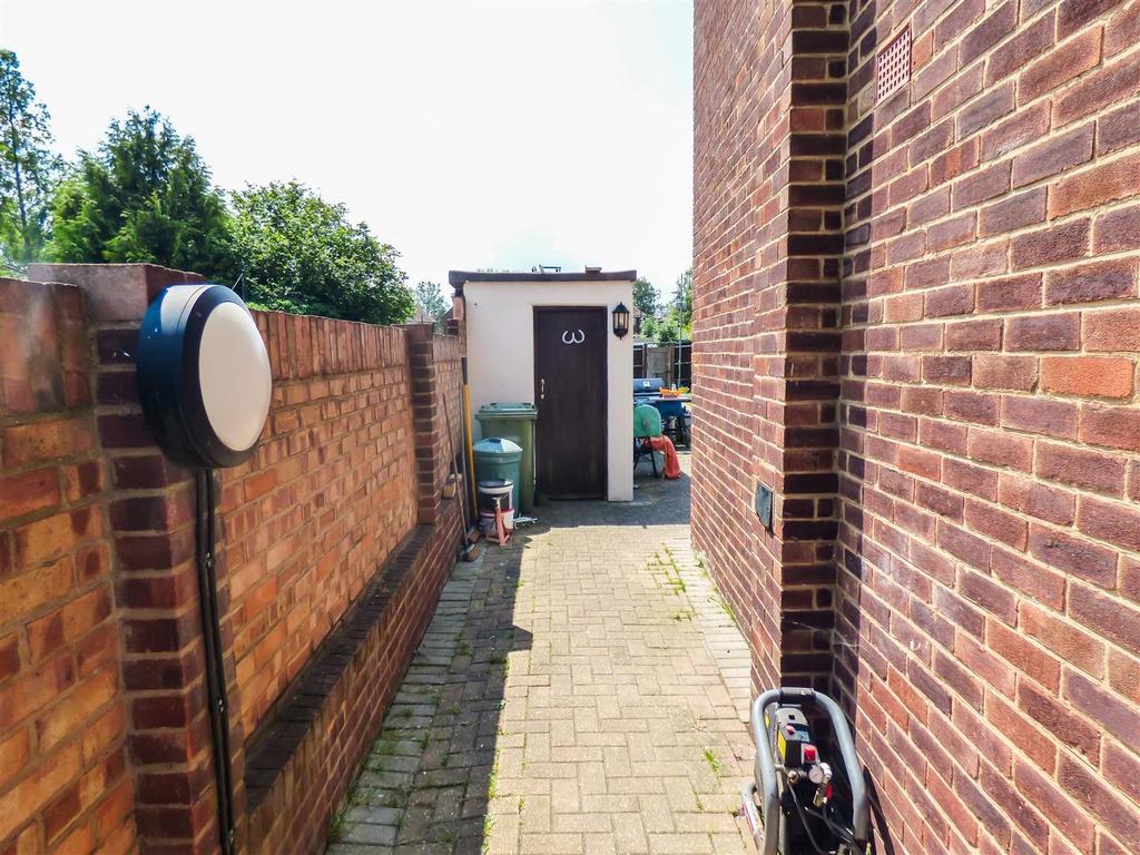 Side access