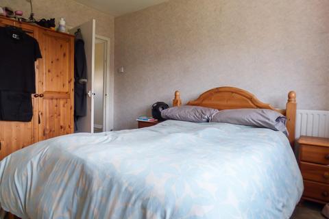 4 Marks Square, Northfleet, Gravesend, DA11 7HU