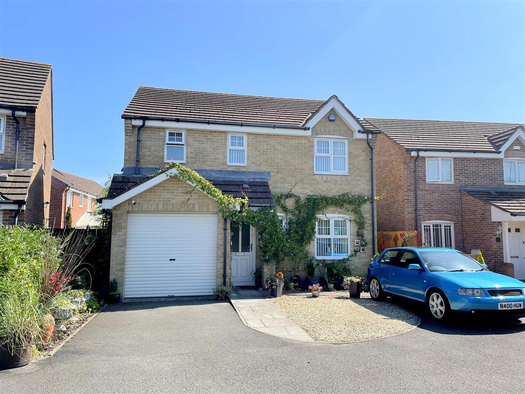 Herbert Thomas Way, Birchgrove, Swansea 3 bed detached house £279,950