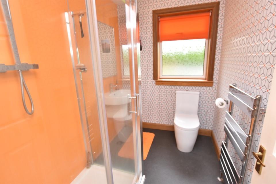 Shower Room (Custom).JPG