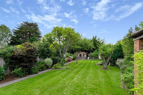 139 Cat Hill, Barnet, EN4 8HR