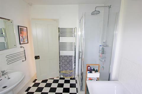 139 Bynes Road, South Croydon, CR2 0PS