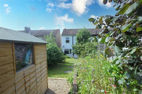 139 Bynes Road, South Croydon, CR2 0PS