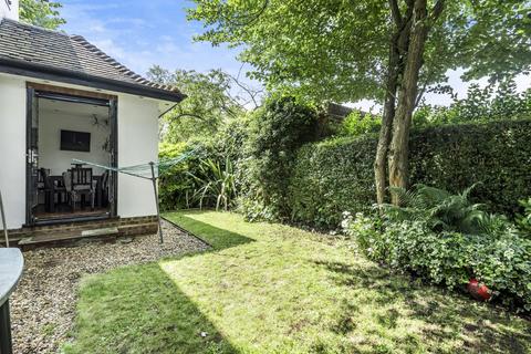 Flat B, Cornwood House Cornwood Close, London, N2 0HP