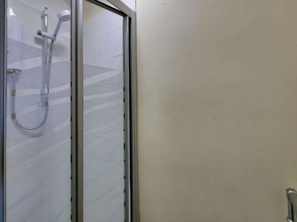 Ensuite Shower