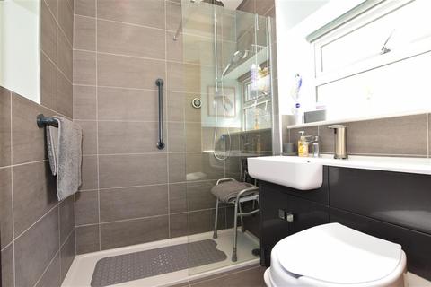 103 Lancelot Avenue, Strood, Rochester, ME2 2YX