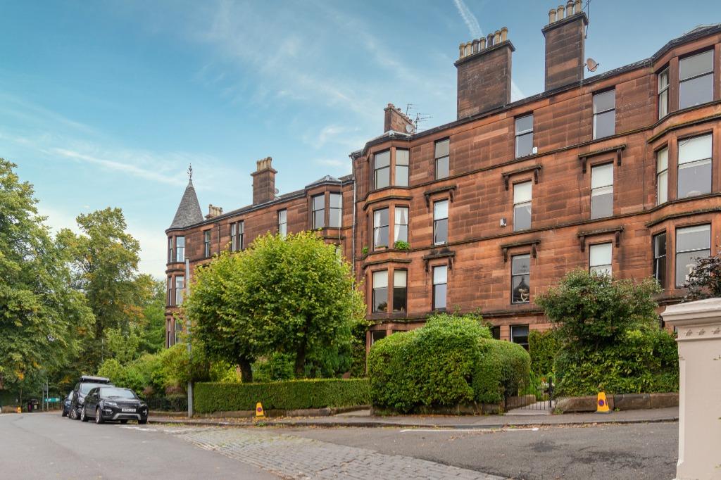 Botanic Crescent, Flat G/L, Botanics, Glasgow, G20 8QJ 2 bed flat £