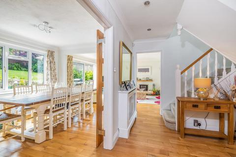 Chiltington Azalea Close, Storrington, Pulborough, RH20 3PD