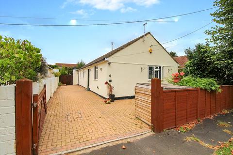 13 Abbott Road, Severn Beach, Bristol, BS35 4PU