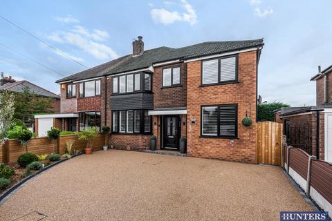 11 Coach Road, Astley, Manchester, M29 7ER