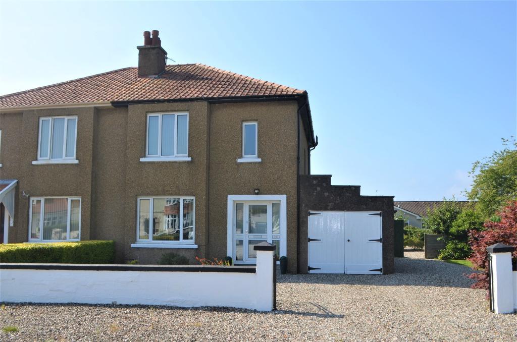 Loch Drive, Helensburgh, Argyll &... 3 bed semidetached house £235,000