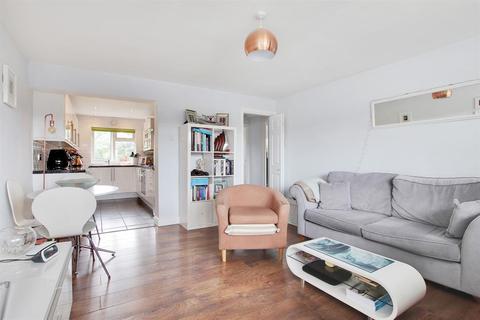 105 Ellenborough Road, Sidcup, DA14 5JY