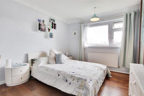 105 Ellenborough Road, Sidcup, DA14 5JY