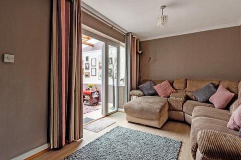 5 Brookside, Wellington, Hereford, HR4 8AQ