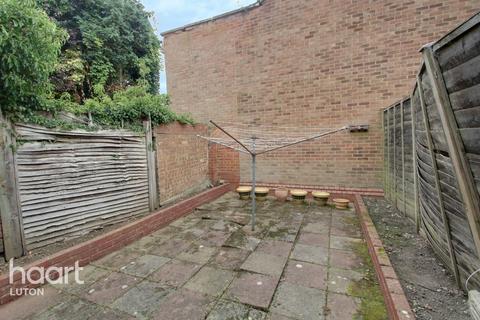 190 High Town Road, Luton, LU2 0DN