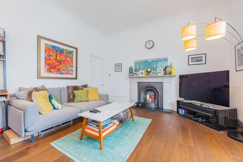 2 bedroom flat to rent, Hall Floor Flat, Eliot Park, Lewisham, SE13