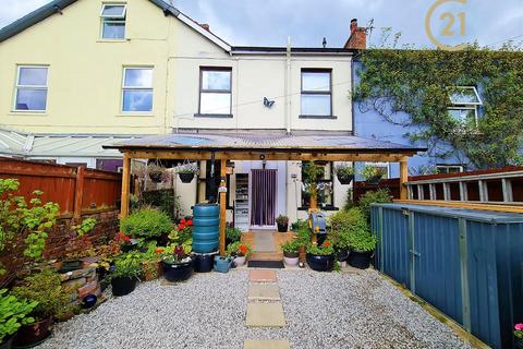 3 bedroom terraced house for sale - Cambrian Place, Llangollen LL20 8RN