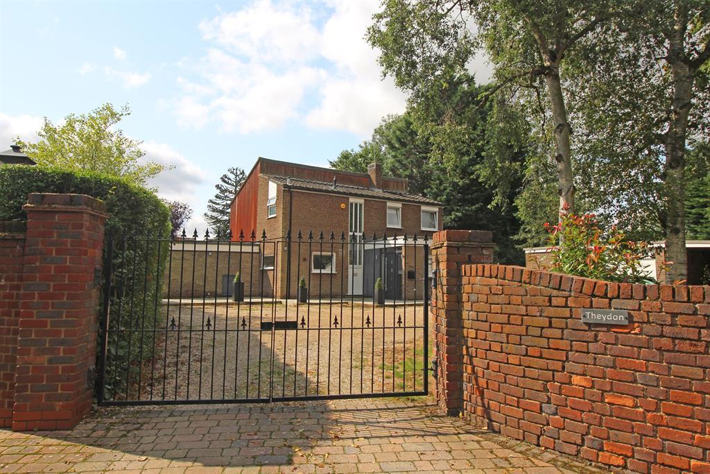 Rectory Lane, Stevenage, SG1 4BX 3 bed detached house £825,000
