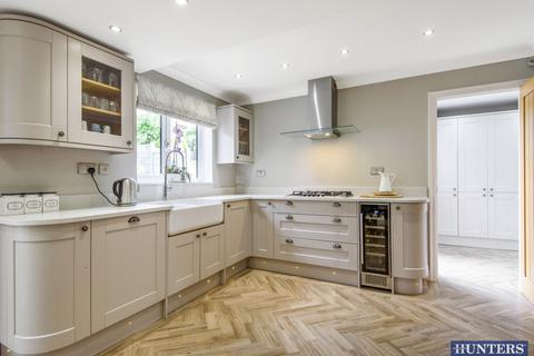3 Lee Fold, Astley, Manchester, M29 7FQ