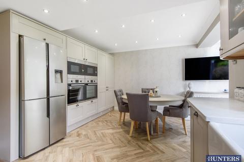 3 Lee Fold, Astley, Manchester, M29 7FQ