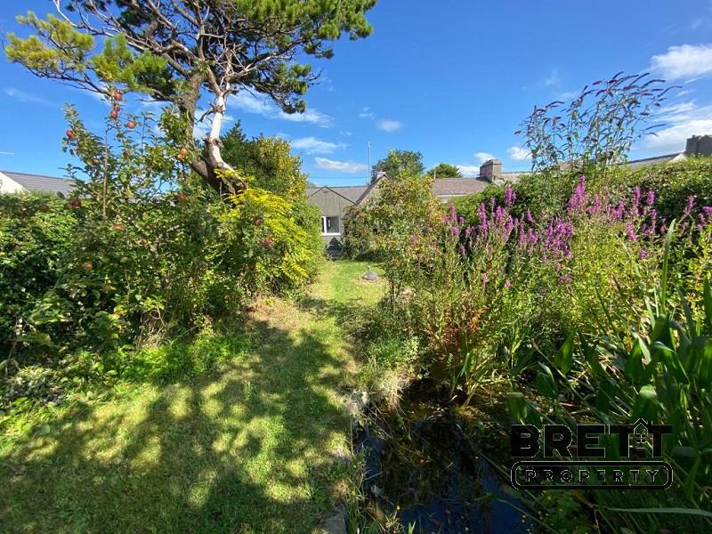 High Street, Pembroke Dock... 1 bed terraced bungalow £150,000