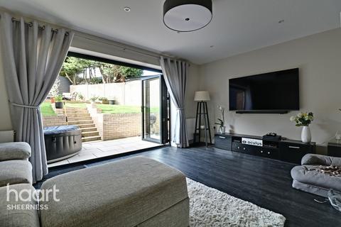 31 Commodores Close, Minster On Sea, Sheerness, ME12 3UU